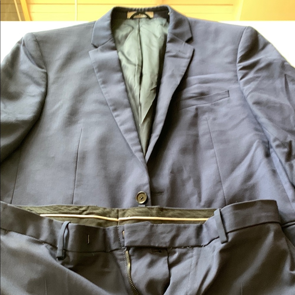Men's Navy Blazer and Suit Pants DKNY : RLX suit 44R 35/32